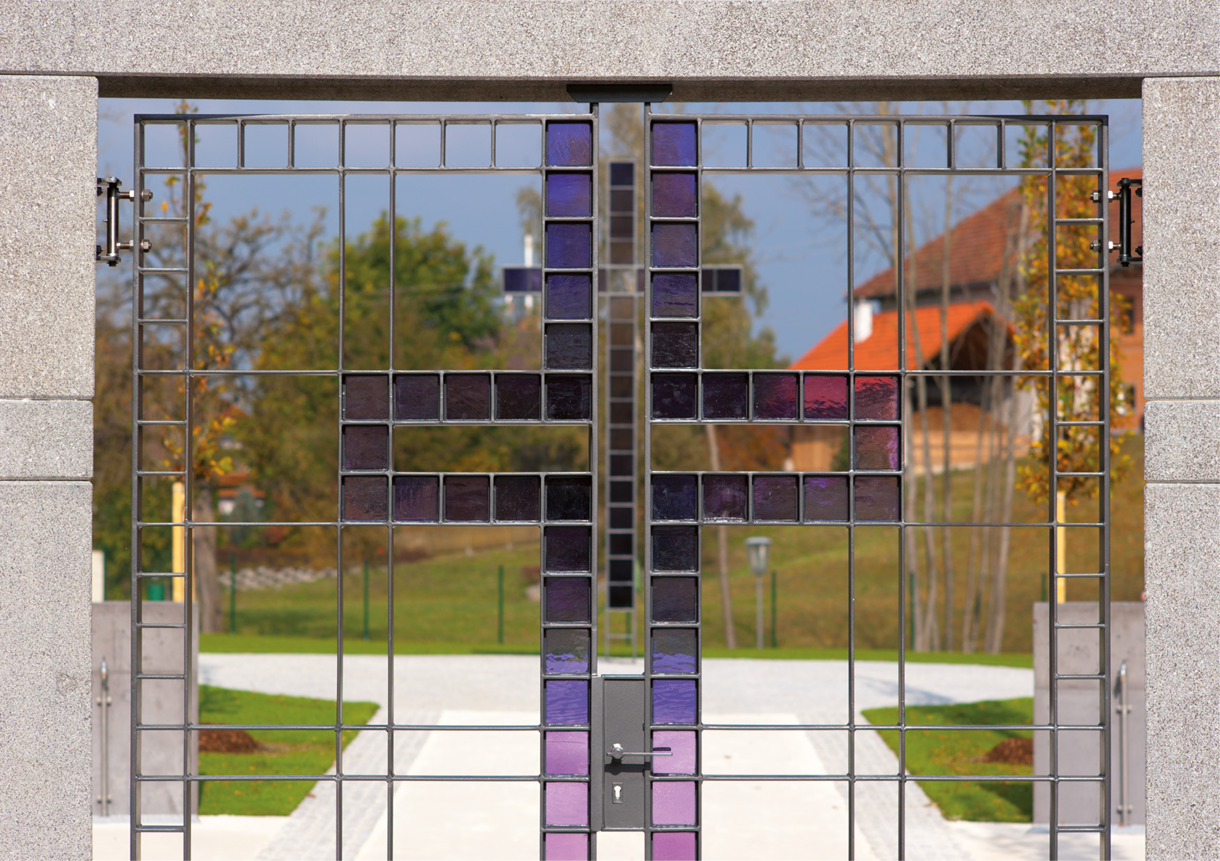 KOG_12_friedhof_fischlham03 jpg