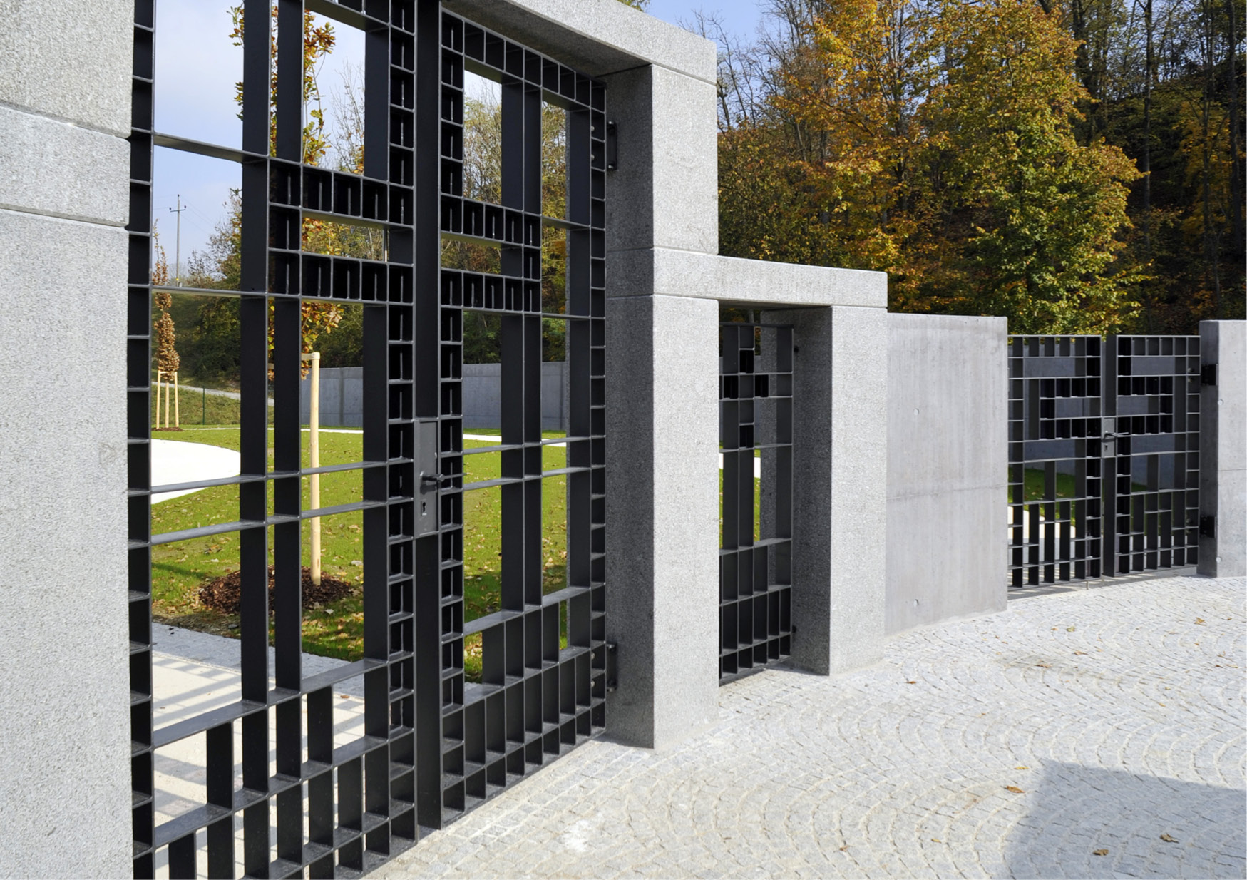 KOG_12_friedhof_fischlham05 jpg